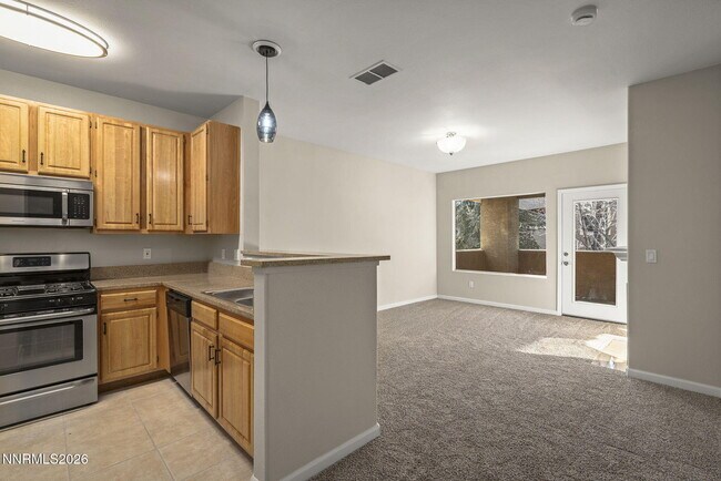 Building Photo - 900 S Meadows Pkwy