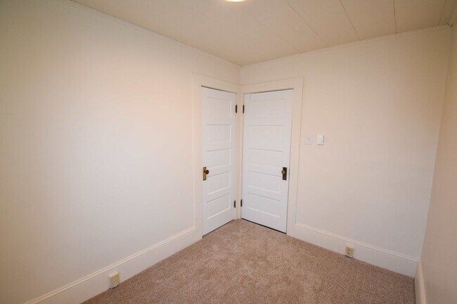 Building Photo - RDBSR108