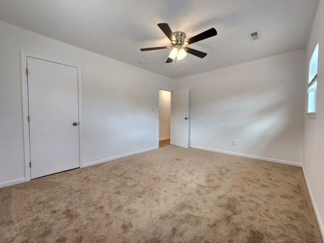 Building Photo - Completely Remodeled 4 Bedroom Ranch in Larrymore Acres