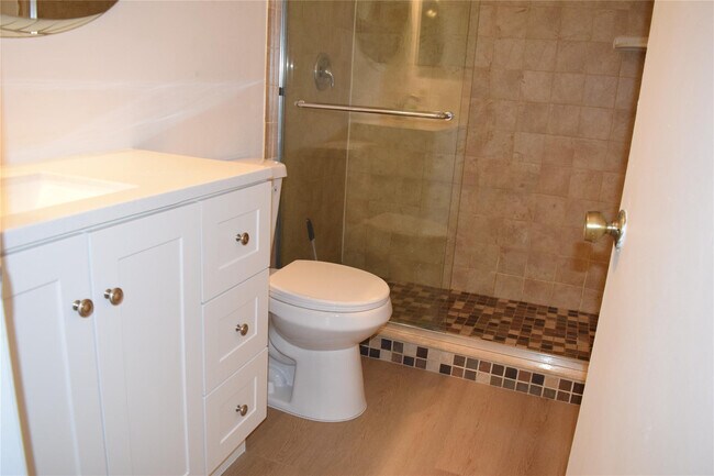 Building Photo - 12244 Royal Palm Blvd