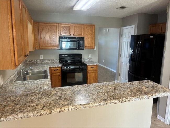 Building Photo - 611 Westchase Ct S