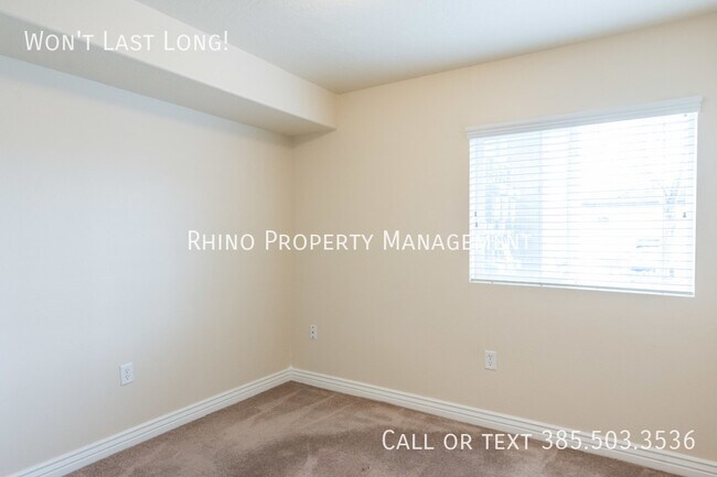 Building Photo - 56 E Resaca Dr