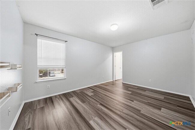 Building Photo - 5212 Capricorn Loop