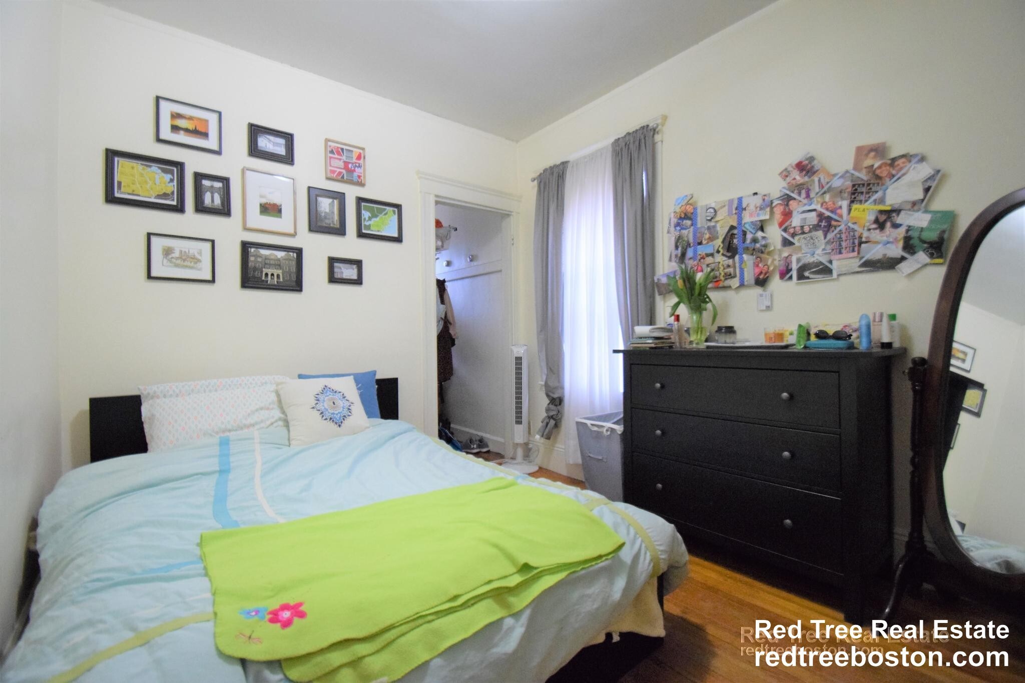 Building Photo - 44 Easton St