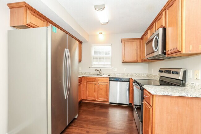 Building Photo - 3062 Ace Wintermeyer Dr