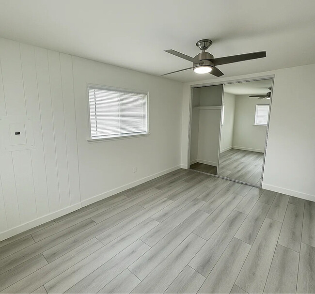 Building Photo - 1245 Colusa St