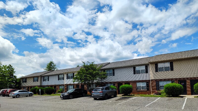 Building Photo - 12 Duiguid Dr