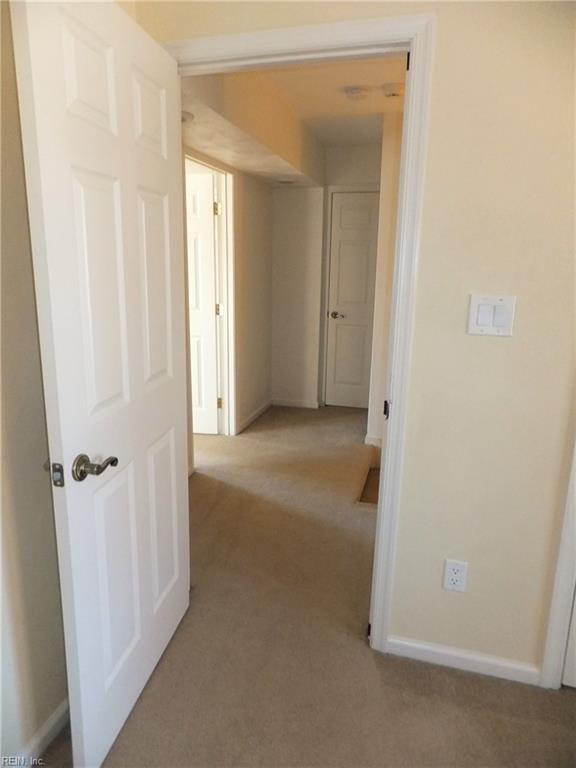 Building Photo - 4420 Clyde St