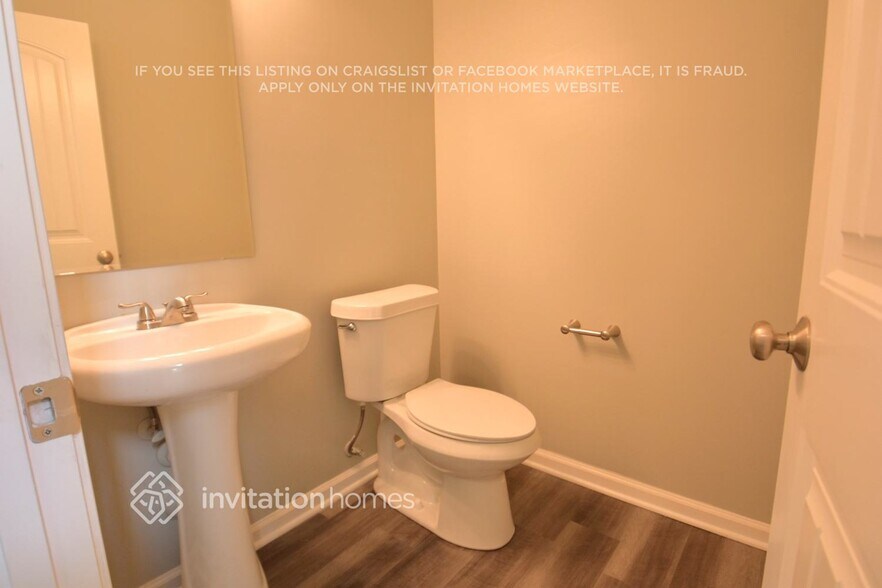 Building Photo - 3908 Cane Garden Dr