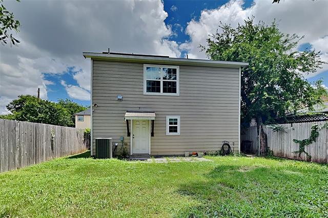 Building Photo - 3321 Rutz St