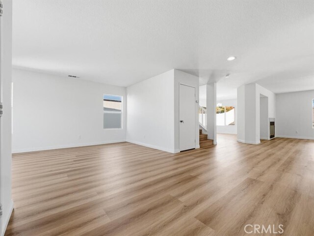 Building Photo - 2775 S Buena Vista Ave