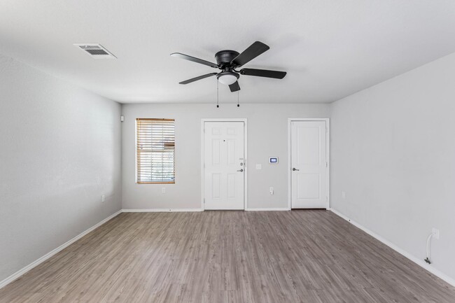 Building Photo - 7238 Rosada Way