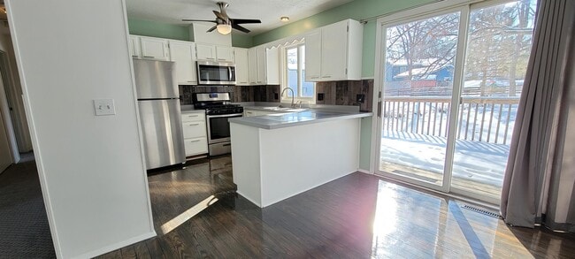 Building Photo - 4020 2nd Pl NW