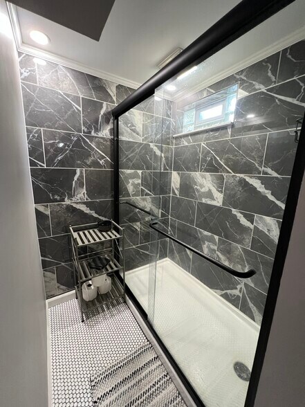 Basement Bathroom - 1827 Truman Dr