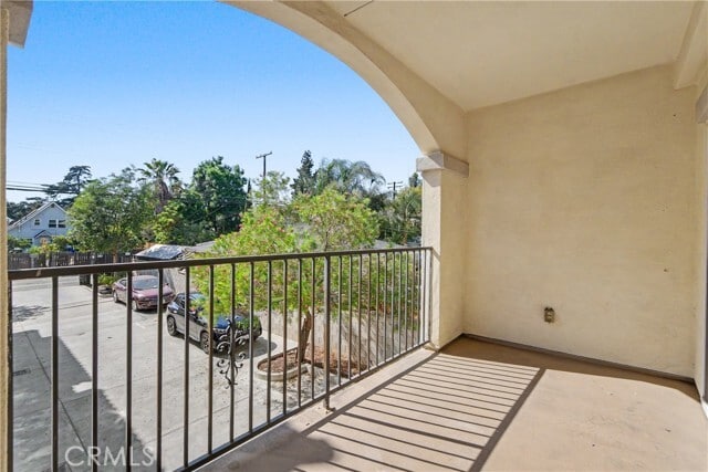 Building Photo - 201 N Azusa Ave