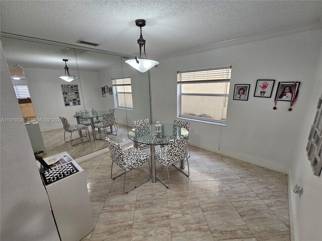 Building Photo - 5201 NW 112th Pl