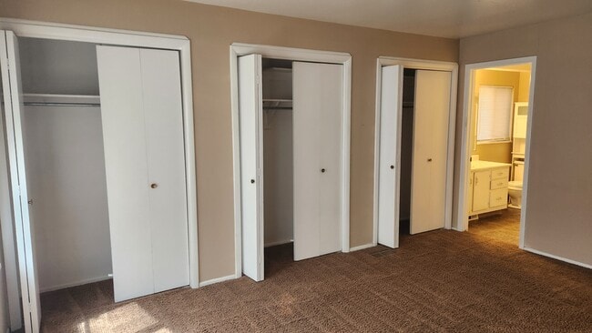 Building Photo - 2442 W 6200 S