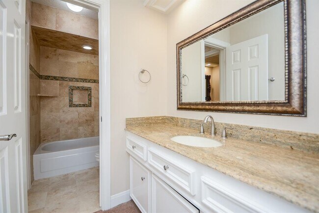 Building Photo - 17407 Widmore Pl