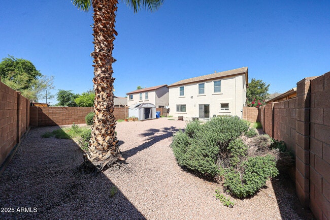 Building Photo - 4725 W Fawn Dr
