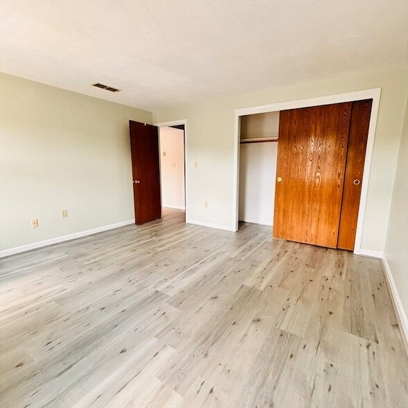 Building Photo - 364 Neponset St