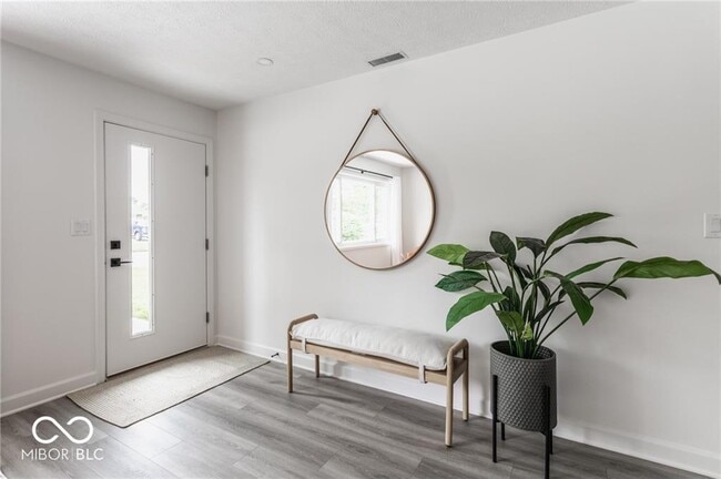 Building Photo - 649 Emerson Rd