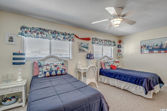 Building Photo - 775 Plantation Dr