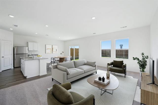 Building Photo - 2108 Prairie Ln