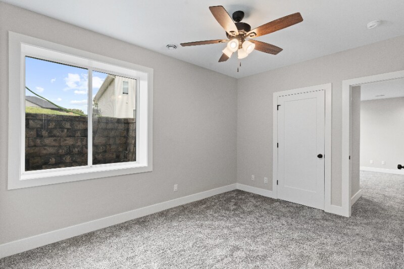 Building Photo - 1368 Autumn Ridge Ln