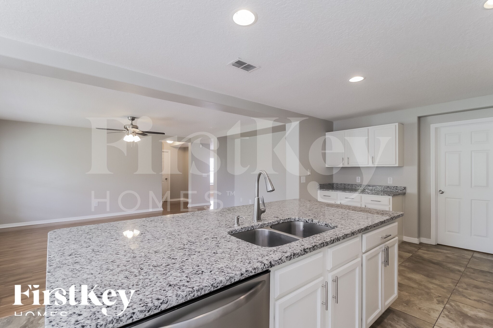 Building Photo - 1344 Blackwater Pond Dr