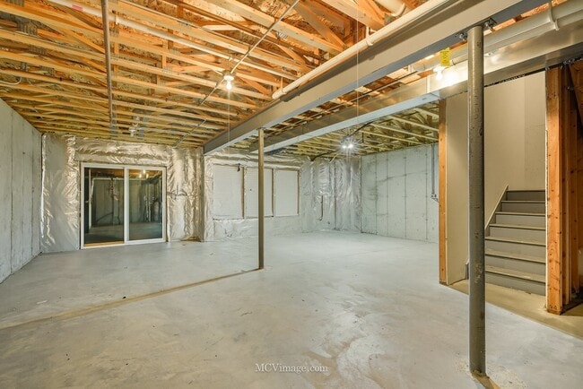 Building Photo - 1463 Yellowstone Dr