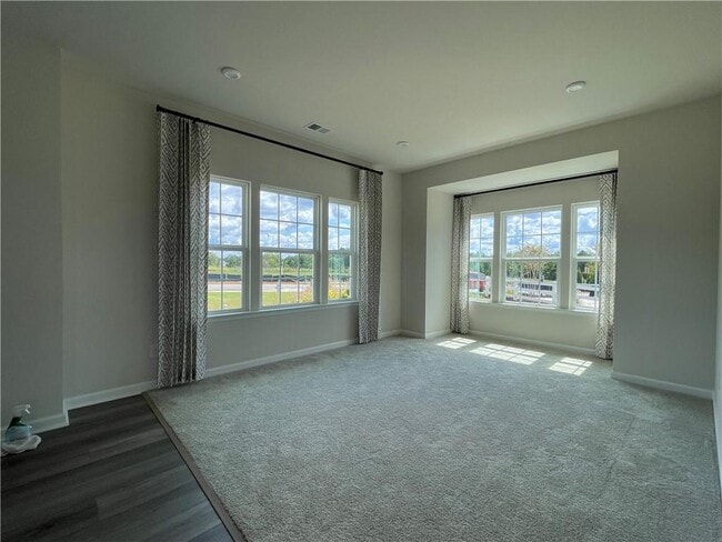 Building Photo - 105 Marchmont Dr