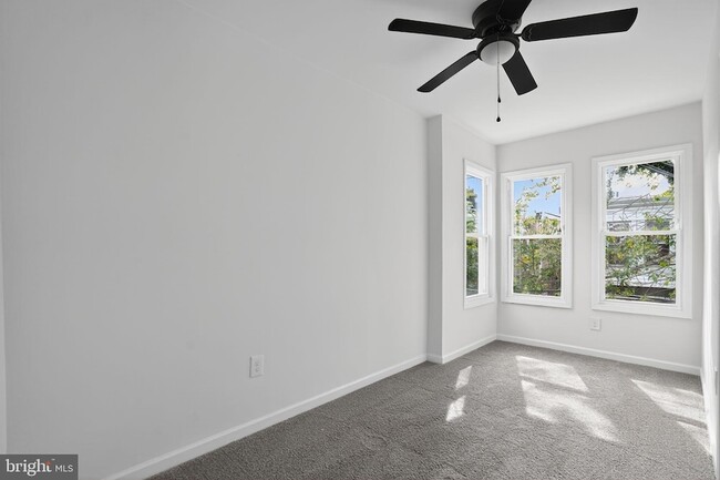 Building Photo - 4324 Otter St