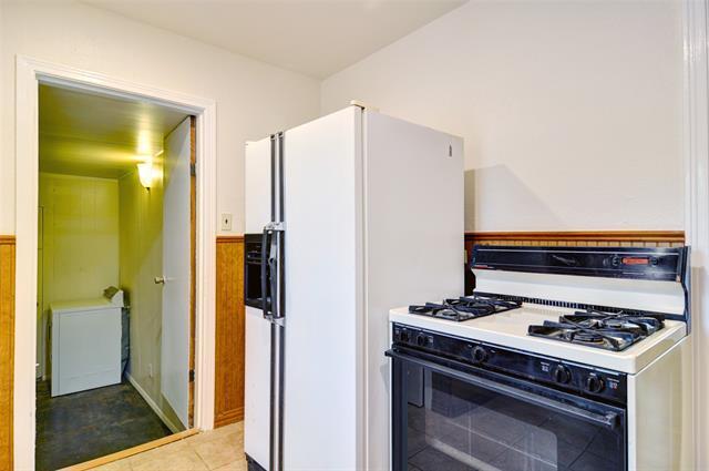 Building Photo - 3629 W Gambrell St