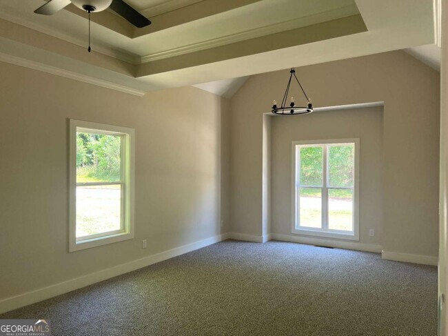 Building Photo - 370 Ansley Dr