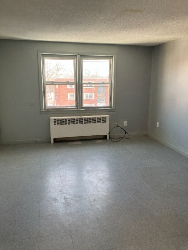 Building Photo - 928 Wethersfield Ave