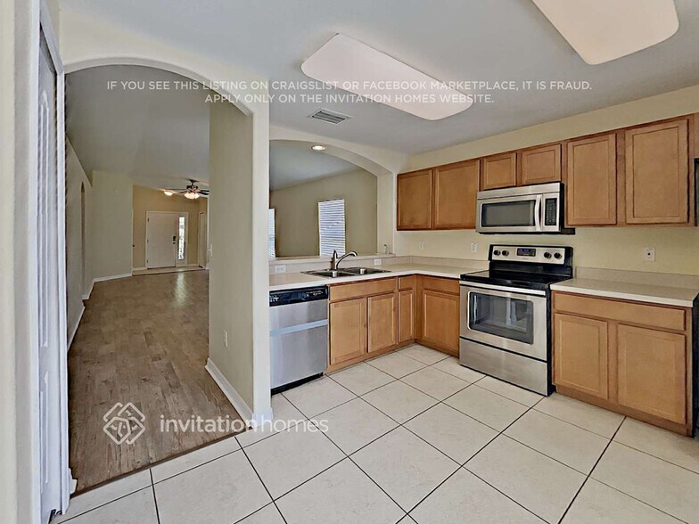 Building Photo - 2222 Colville Chase Dr