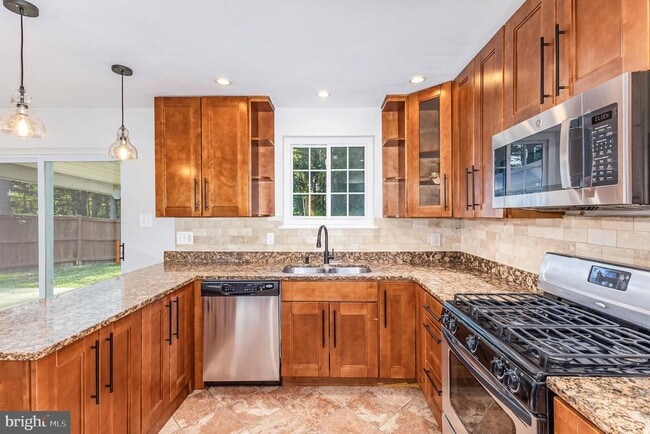 Building Photo - 8411 Derby Ct