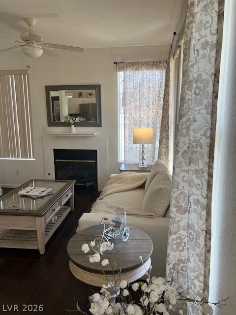 Building Photo - 251 S Green Valley Pkwy