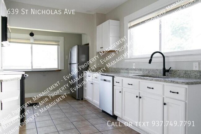 Building Photo - 639 St Nicholas Ave