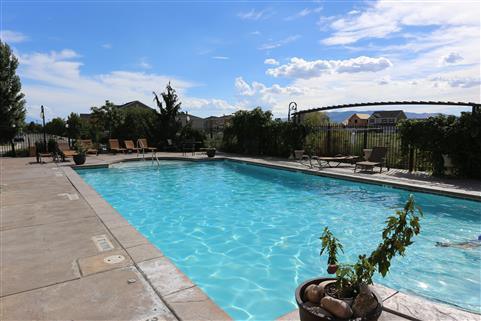 Building Photo - 574 S 2150 W