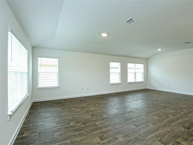 Building Photo - 108 Canadian River Trl