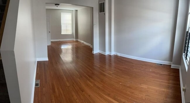 Building Photo - 414 N Bouldin St