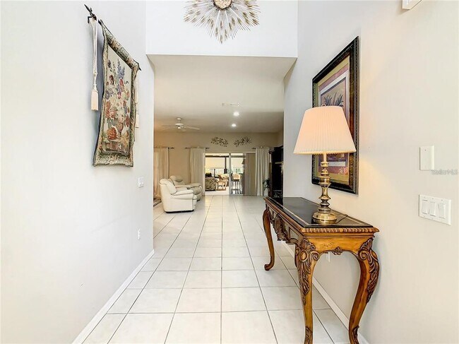 Building Photo - 417 Lake Butler Dr