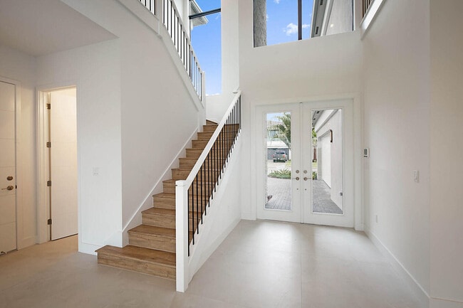 Building Photo - 17062 Watersprite Lakes Rd