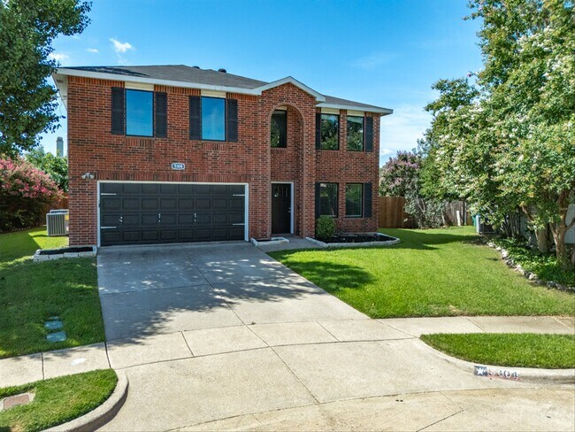 Building Photo - 5304 Los Altos Rd