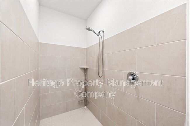 Building Photo - 4044 Rock Ml Dm