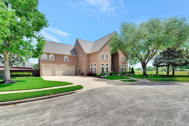 Building Photo - 3806 Canyon Bluff Ct