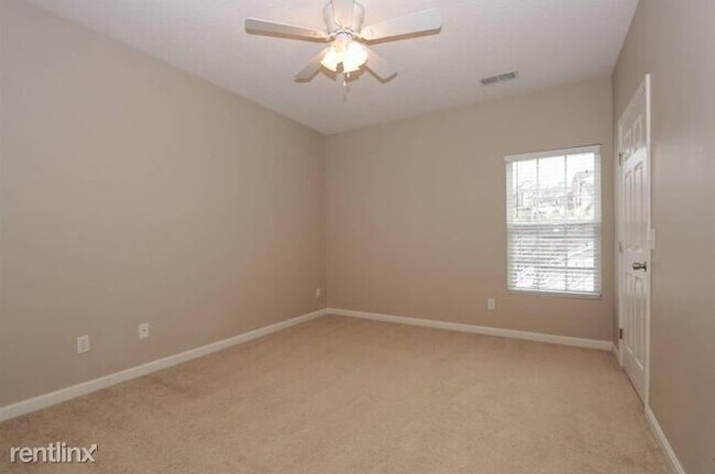 Building Photo - 5425 Michelles Oak Ct