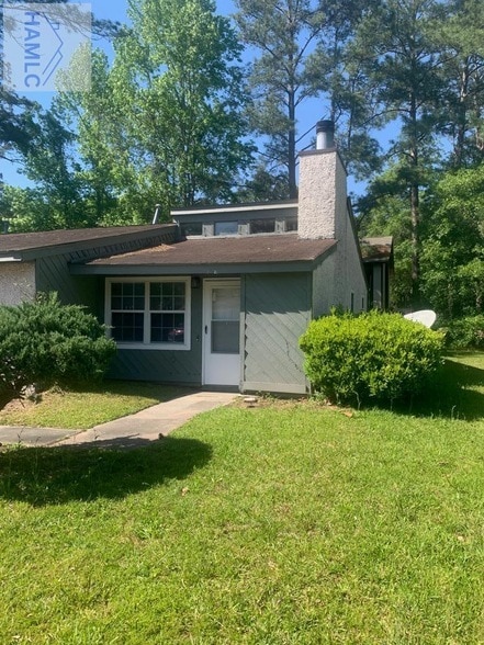 Primary Photo - 624 Palmetto Trce