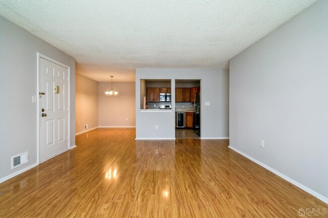 Building Photo - 15 Feiler Ct